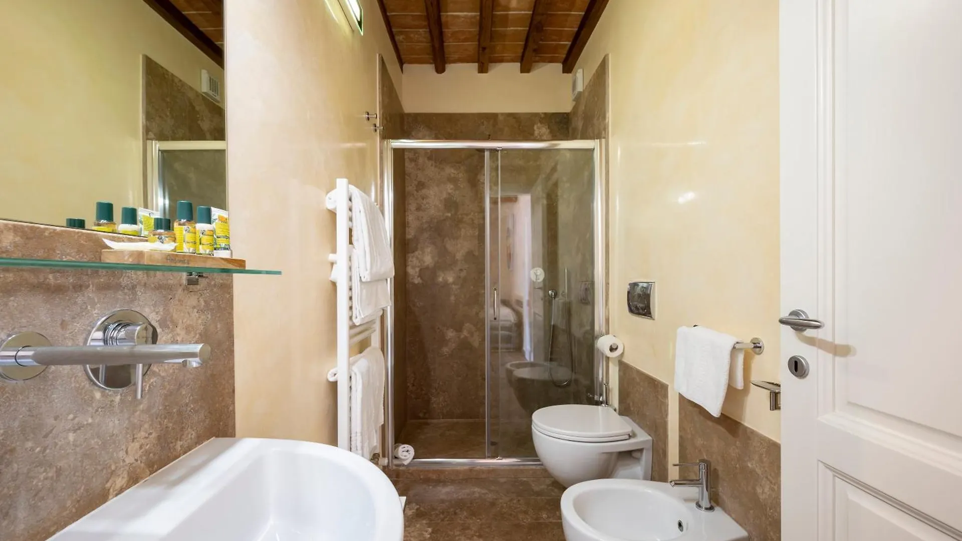 Bed and Breakfast CRU di VIGNANOVA Castagneto Carducci 0*,  Italia